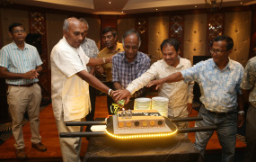 PHOTO-2022-10-19-19-59-16