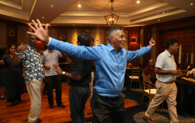 PHOTO-2022-10-19-20-10-25